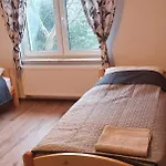 Dom Caloroczny Nad Jeziorem *