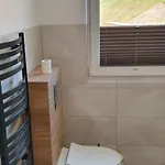 Dom Caloroczny Nad Jeziorem Дом отдыха *
