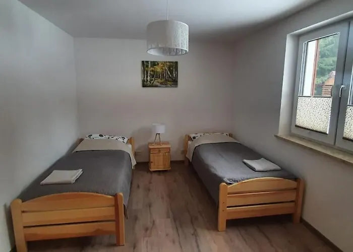 Dom Caloroczny Nad Jeziorem Holiday home *